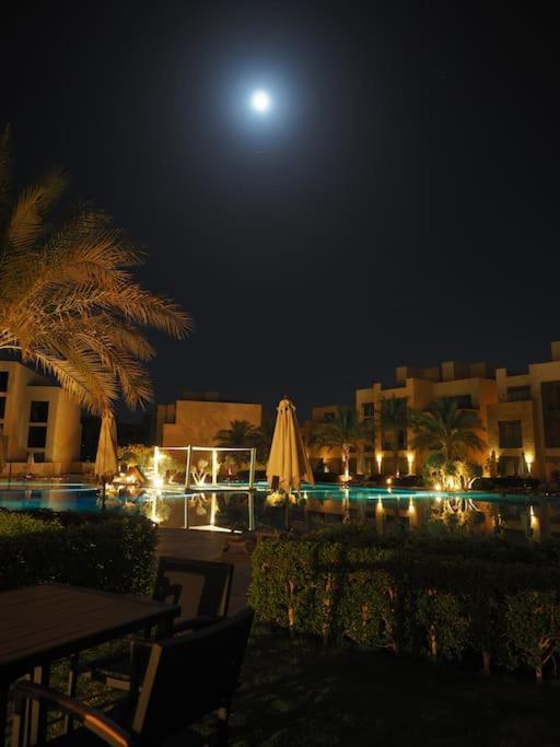 Luxurious Private Getaway In Mangroovy Apartament Hurghada